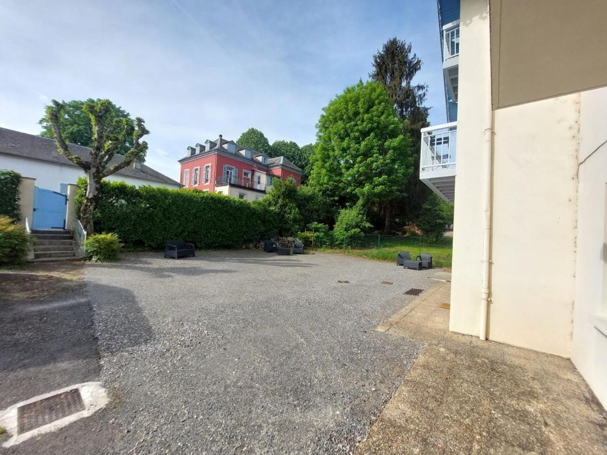 Les Cactus Apartment Bagneres-de-Bigorre Exterior photo